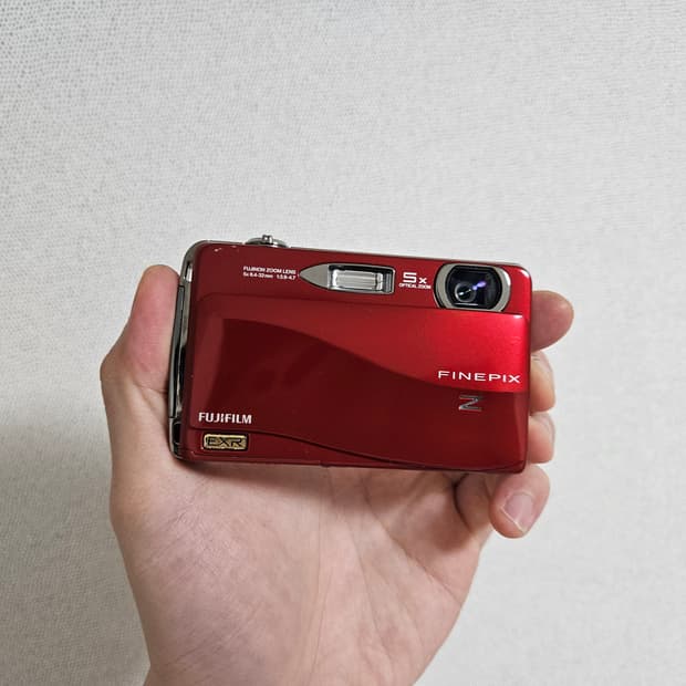 후지필름 파인픽스(FinePix) Z700 EXR 레드