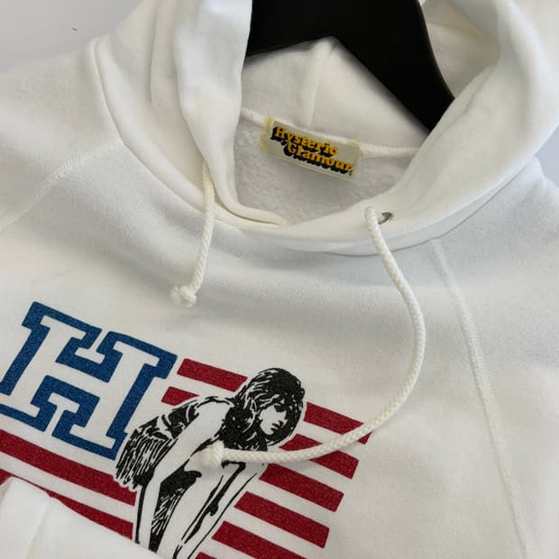 Hysteric Glamour 아메리칸 그래픽 크롭 후드