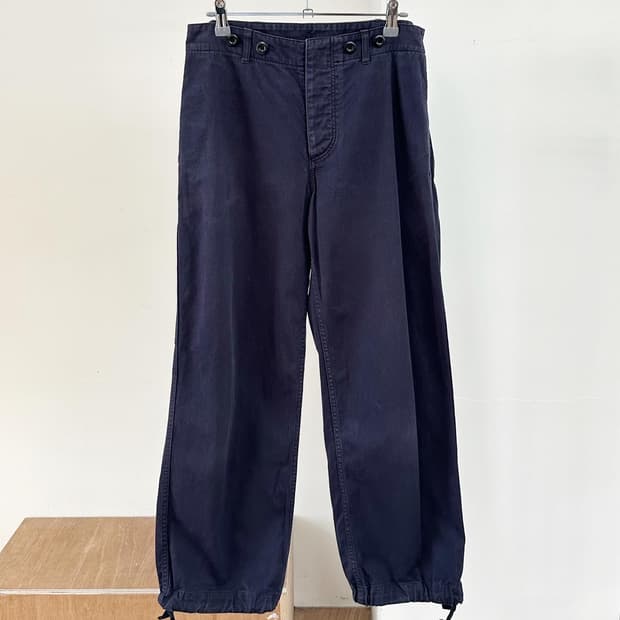 마가렛호웰 네이비 백버클 코튼 조거 팬츠 