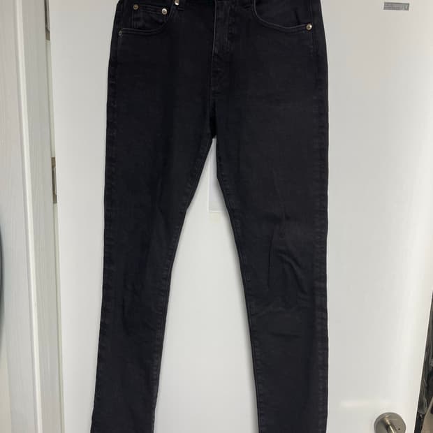 모드나인 스키니진