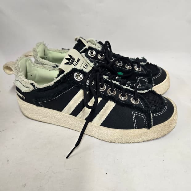 아디다스 x송포더뮤트 캠퍼스80s코어 블랙 240