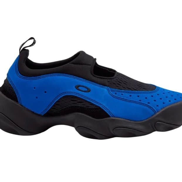 오클리 팩토리 팀 x 브레인 데드 플래시 샌들 일렉트릭 블루 블랙