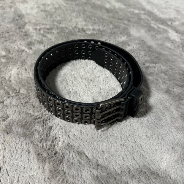 펀칭 스터드 벨트