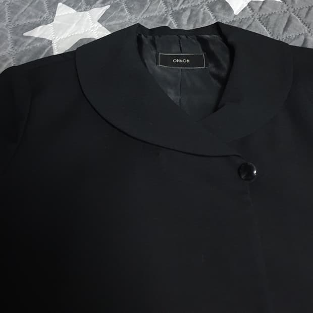 ON&ON 우먼 클래식 라운드 피티드 정장셋업 블랙 (66)