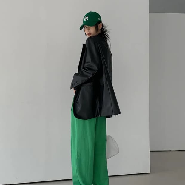 루웨 핀턱 스트링팬츠 그린