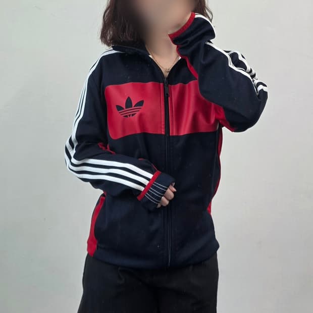 [프립]아디다스 오리지널 네이비/레드 져지