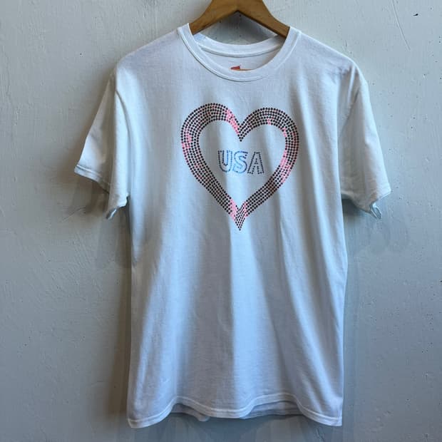 HANES 헤인즈 비딩 USA 하트 반팔 티셔츠