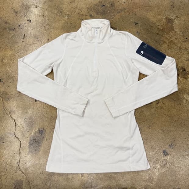 아크테릭스 하프집업 롱슬리브 