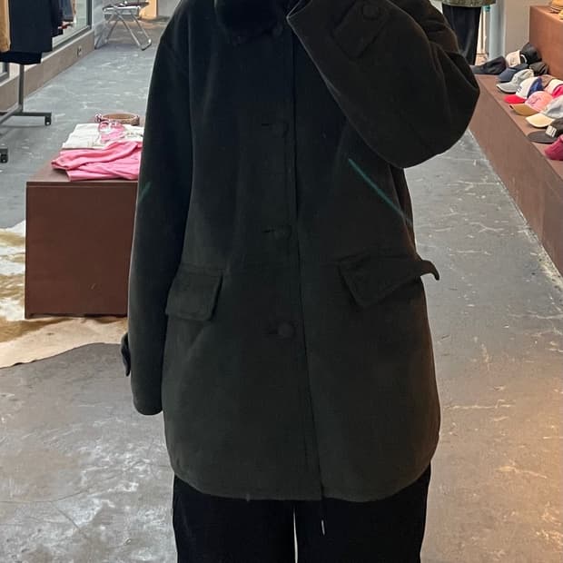 빌트모어 스웨이드 무스탕 하프 코트 H1917