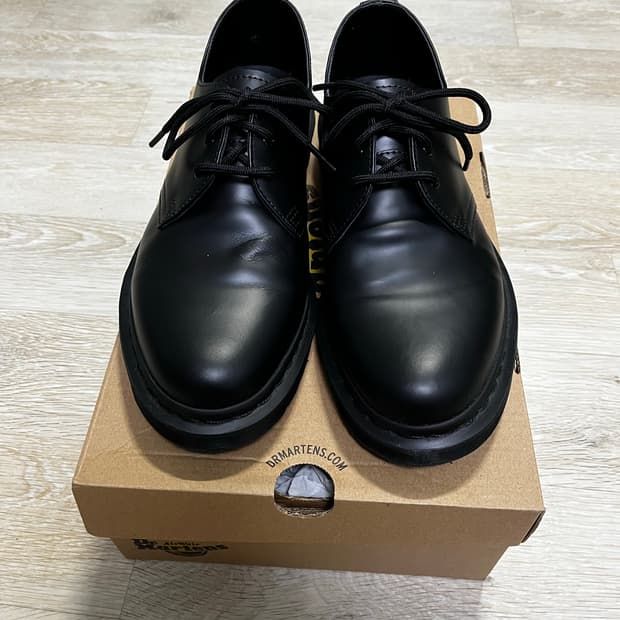 닥터마틴 1461 모노