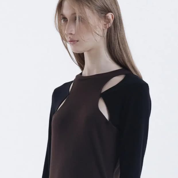 페인츄얼 peinture 컷 아웃 니트