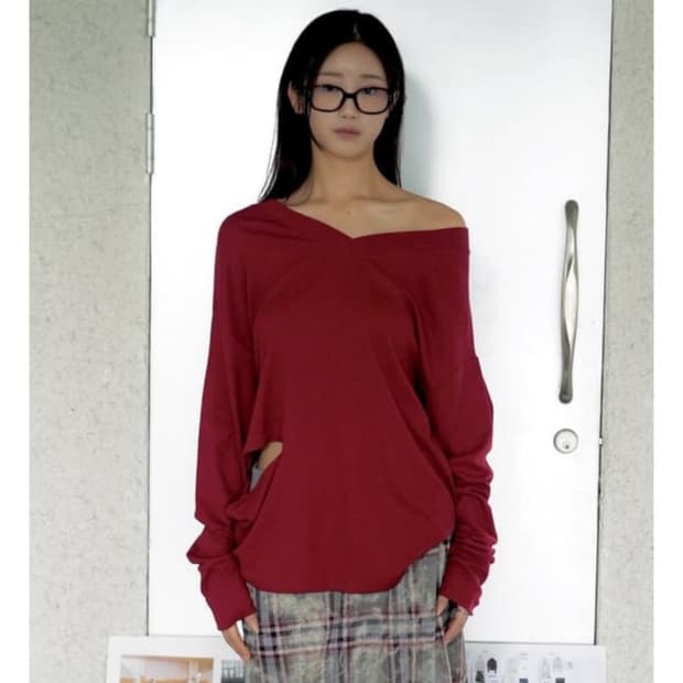 (구해요) 인앤양하모니 웜엄탑 레드 