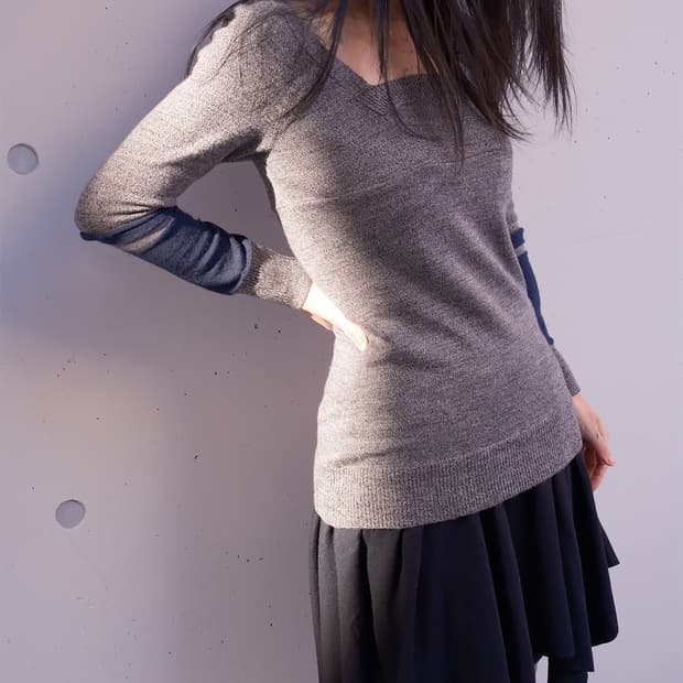 Unbalanced wool skirt