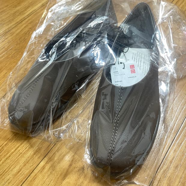 유니클로 스퀘어플랫슈즈 230 브라운 (새상품)