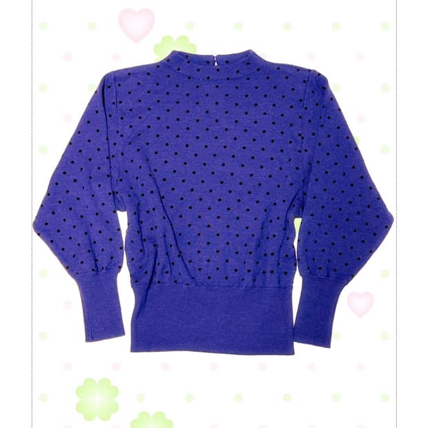 쇼콜라깔 퍼플 도트 니트