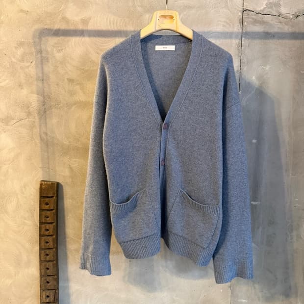 비이커 램스울 가디건 100