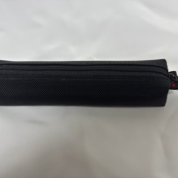 노탐(NOTAM / Sakura Crayons) 펜케이스