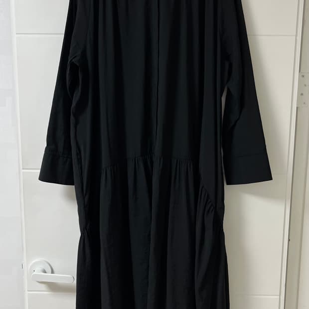 코스 롱 원피스