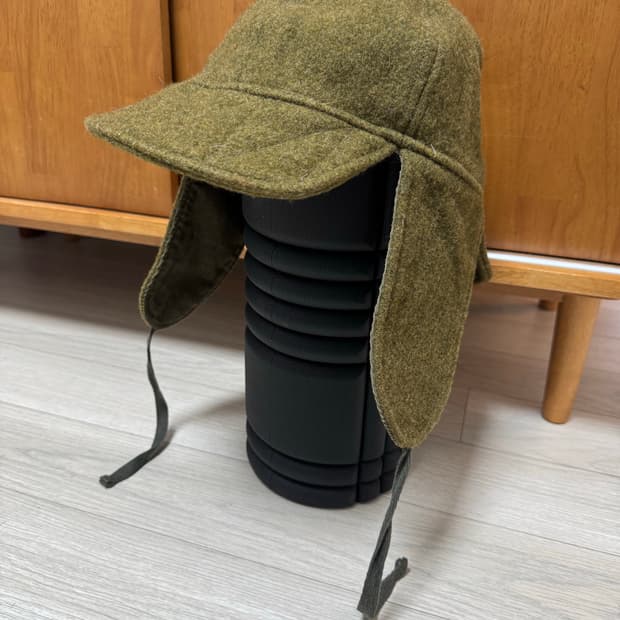 엔지니어드가먼츠 이어플랩 캡