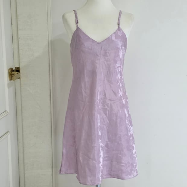 빈티지 로맨틱 연보라 플라워 새틴 슬립 원피스