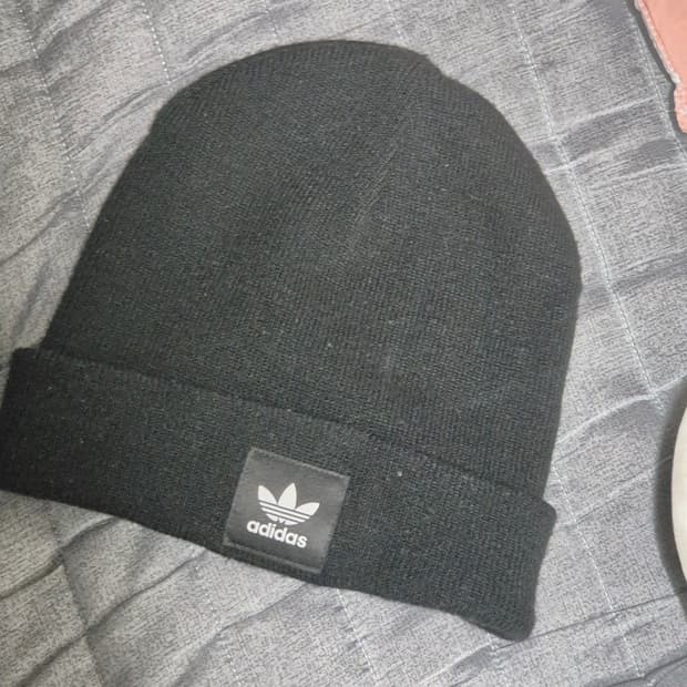 아디다스 빈티지 비니 블랙
