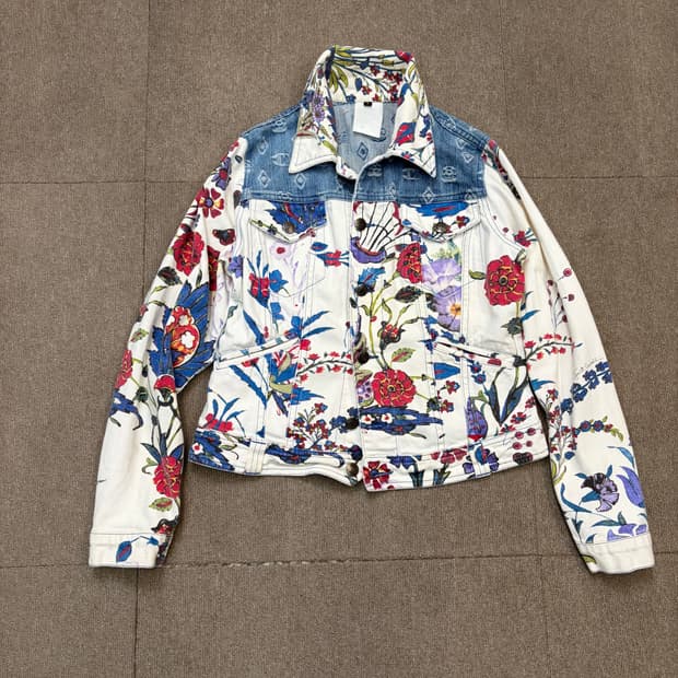 Just Cavalli 저스트 카발리 우먼스 플로럴 데님 트러커 자켓 s