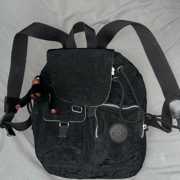 키플링 미니 백팩 black