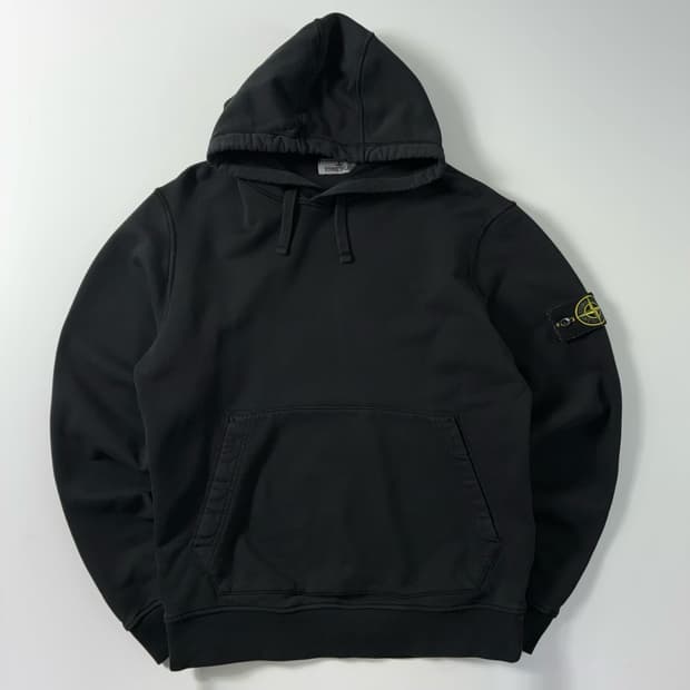 Stone island  스톤 아일랜드 와펜 블랙 후드티 