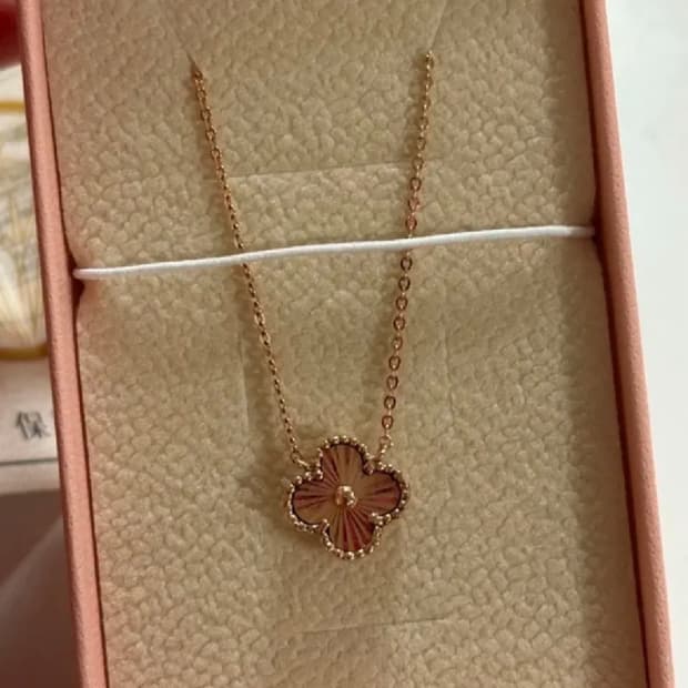 14k 로즈골드 클로버 컷팅 목걸이