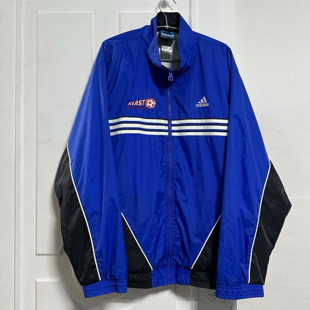 아디다스 올드스쿨 바람막이