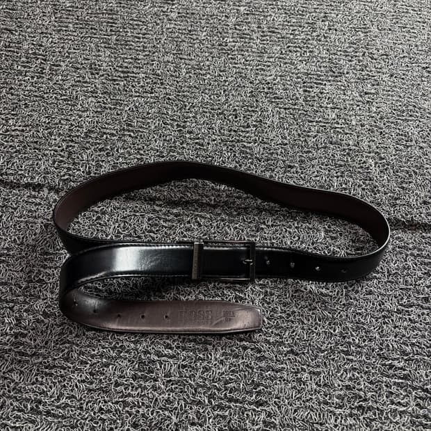 휴고 보스 시그니처 레더 벨트 3609