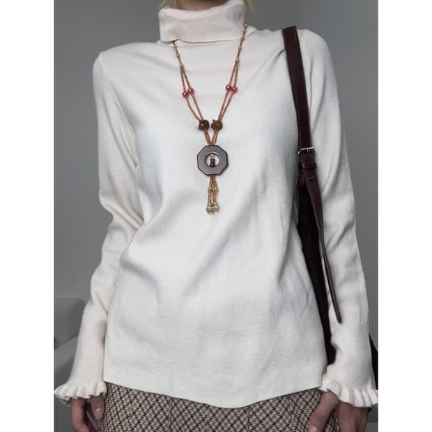 빈티지 아이보리 롱슬리브 니트