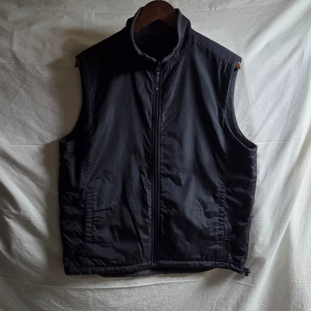 올드 유니클로 리버시블 베스트 블랙 L