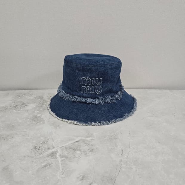 미우미우 데님 버킷햇 모자 m사이즈 판매