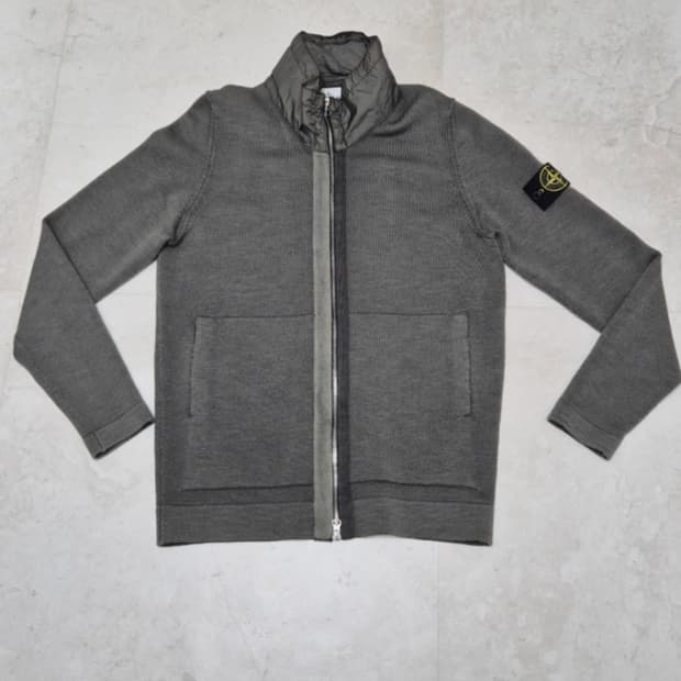 스톤아일랜드 니트집업[L]