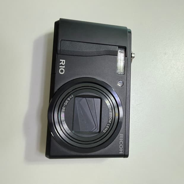 A급 Ricoh R10