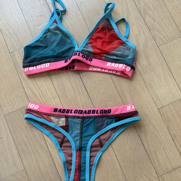 [시착도안한새상품] BADBLOOD 비키니 세트 S사이즈