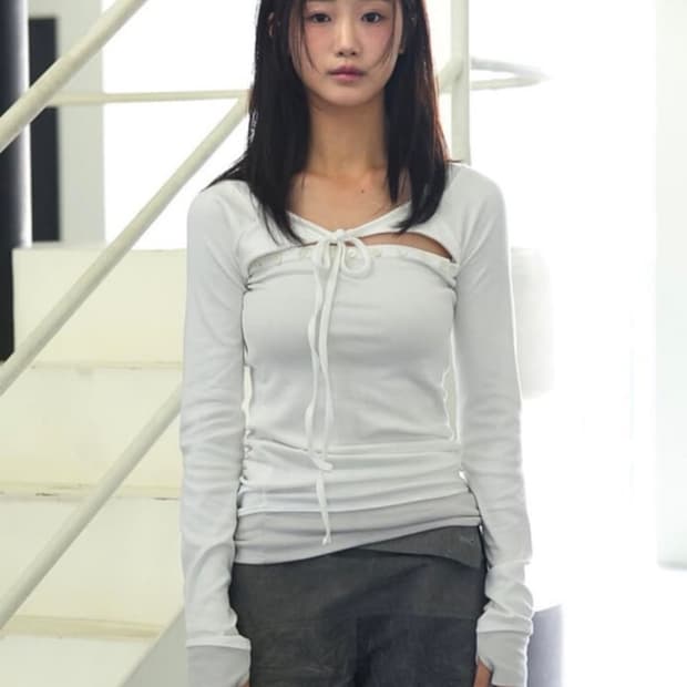 인앤양인하모니 버튼 레이어 탑 아이보리