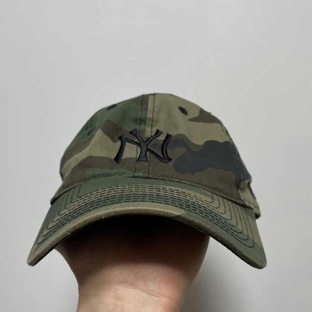 디스이즈네버댓 X뉴에라 카모 볼캡