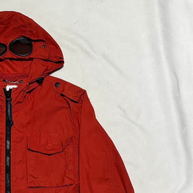 95 C.P. 컴퍼니 오렌지 고글 후드 자켓