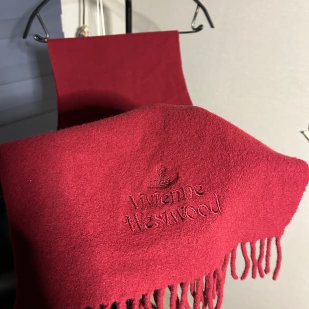 비비안웨스트우드 머플러