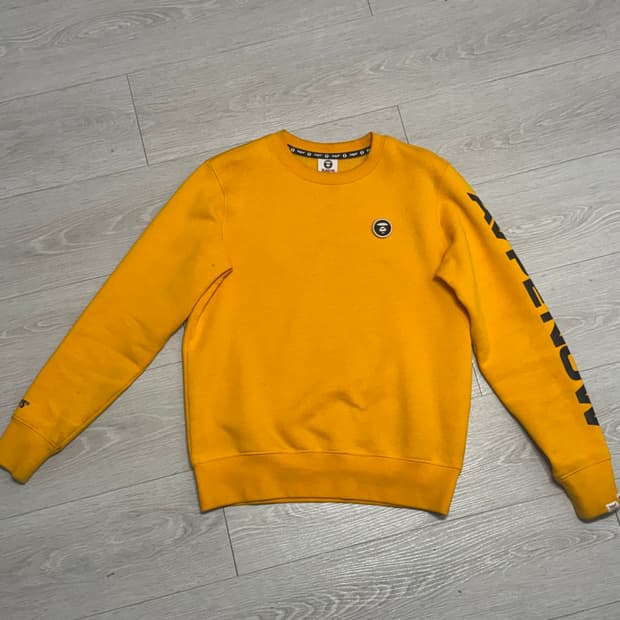 에이프 베이프 맨투맨