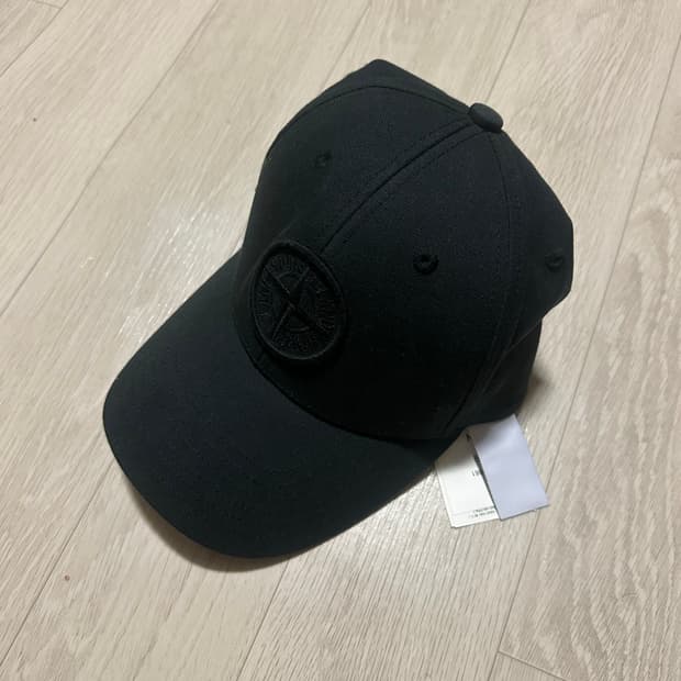 스톤아일랜드 볼캡