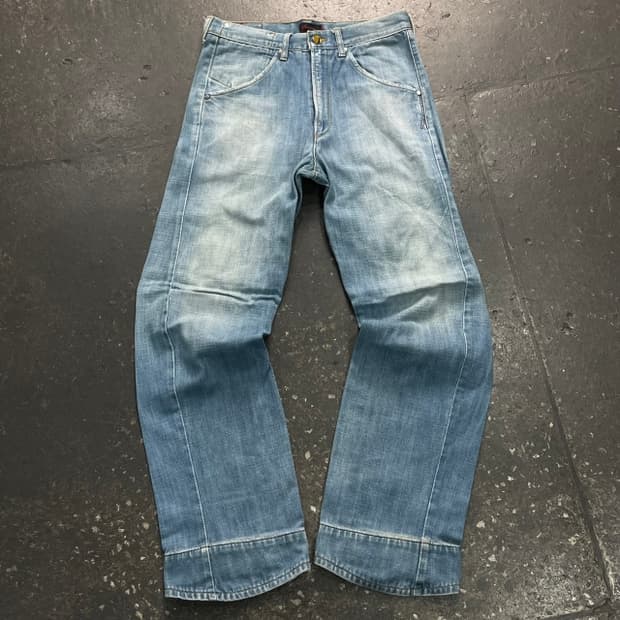 30 리바이스 엔지니어드 청바지