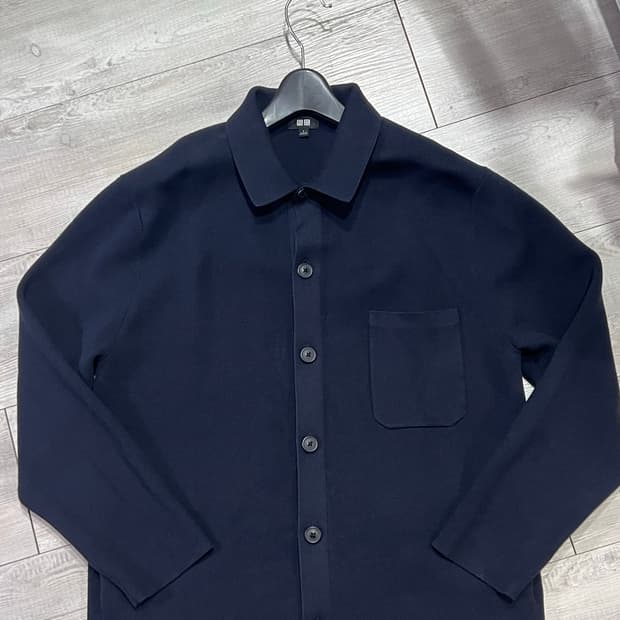 유니클로 밀라노립셔츠칼라 가디건 L(105) 네이비  거의새것 직장인 강
