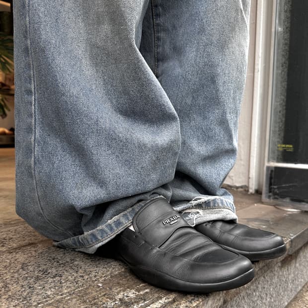 00s 프라다 스포츠 가죽 로퍼