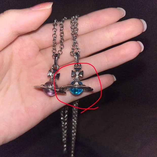 비비안웨스트우드 그린블루 orb 목걸이