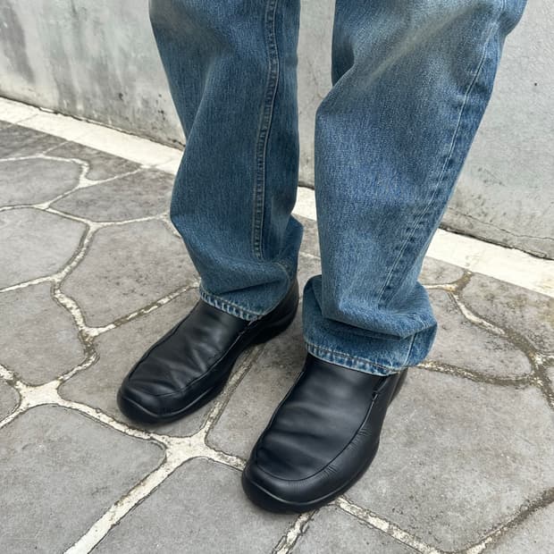 프라다 스포츠 로퍼 275