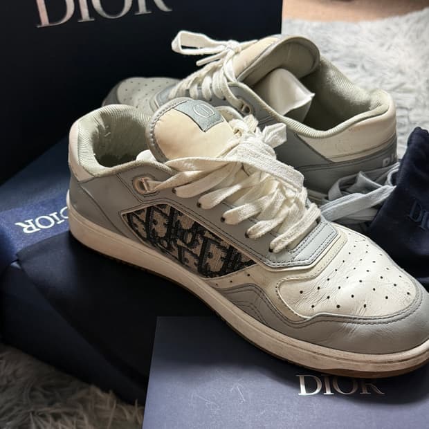 디올 b27 스니커즈 그레이 {size 43}