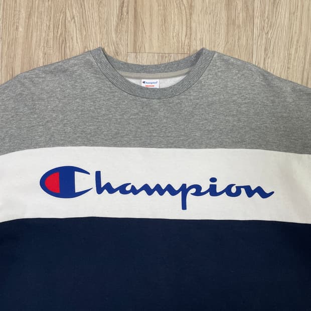 105) 80's 복각 챔피온 재팬 빅로고 절개 오버핏 맨투맨